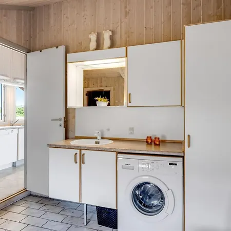 Tuure - From The Sea By Interhome Bjerregård